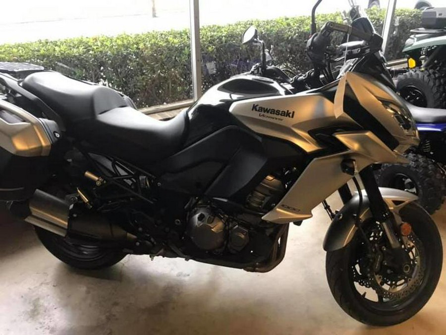 2016 Kawasaki Versys® 1000 LT