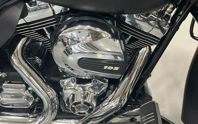 2014 Harley-Davidson Street Glide® Special