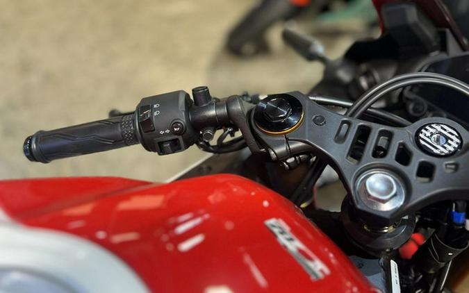 2026 Yamaha YZF-R3 70th Anniversary Edition