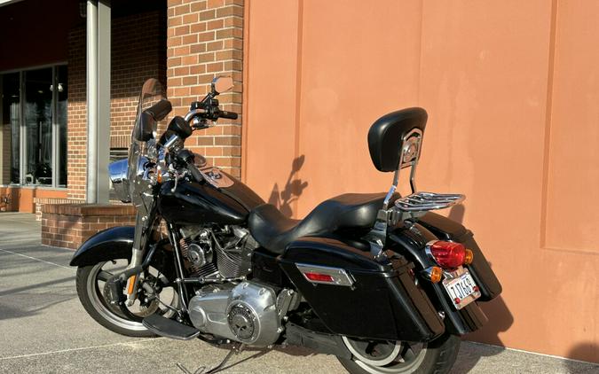 Harley-Davidson® Switchback™ Vivid Black