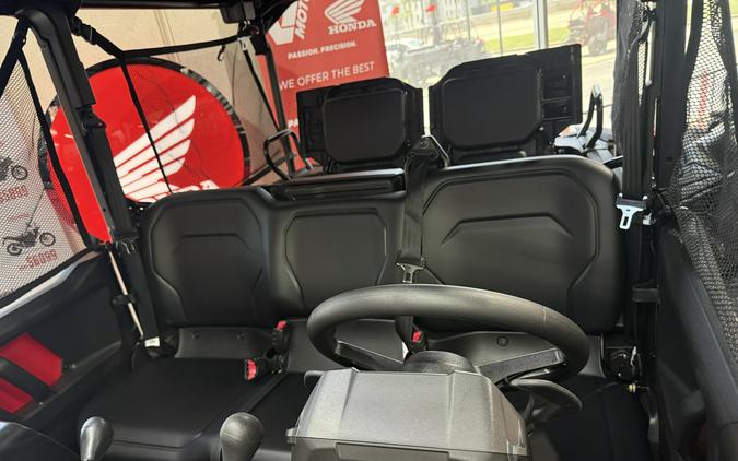 2026 Honda Pioneer 1000-5 Deluxe Hero Red