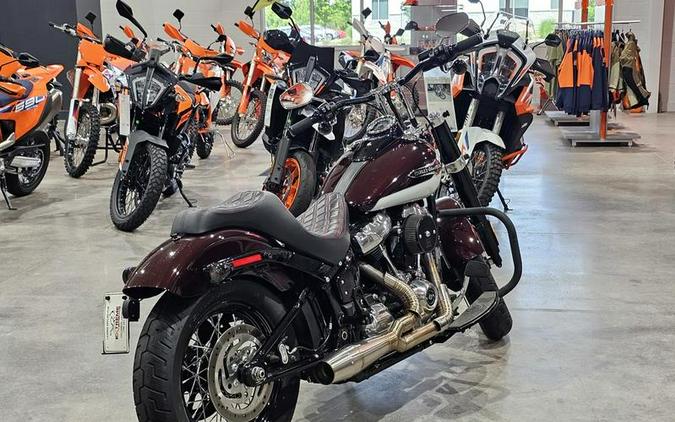 2021 Harley-Davidson® FLSL - Softail Slim®