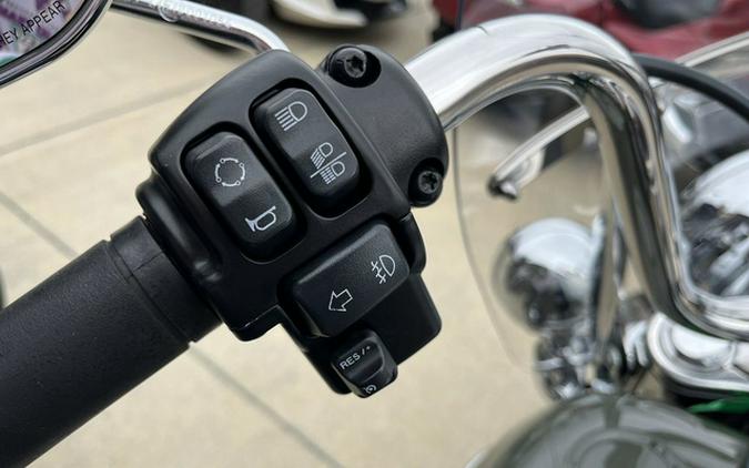 2021 Harley-Davidson FLHC - Heritage Classic