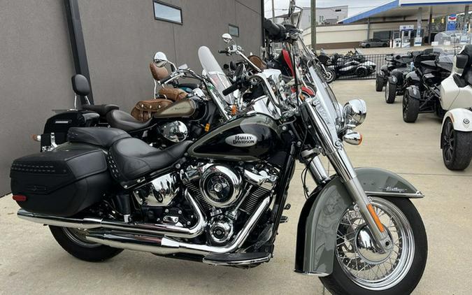 2021 Harley-Davidson FLHC - Heritage Classic