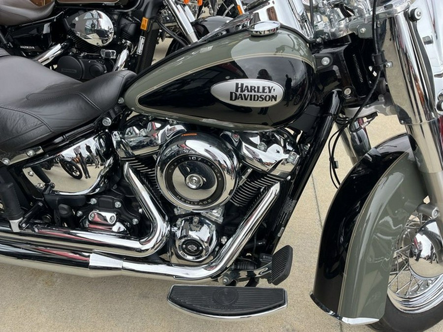 2021 Harley-Davidson FLHC - Heritage Classic