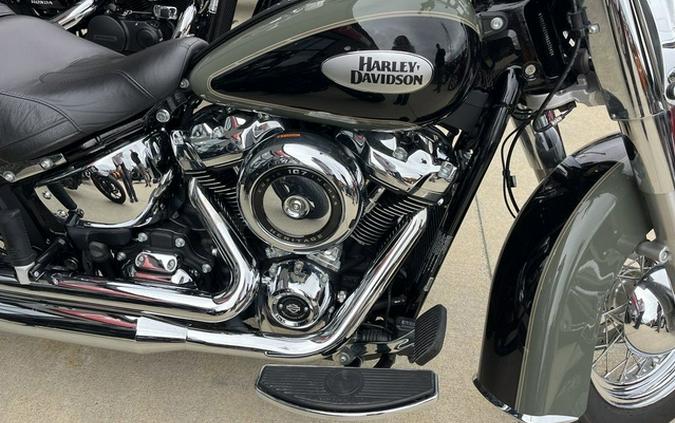 2021 Harley-Davidson FLHC - Heritage Classic