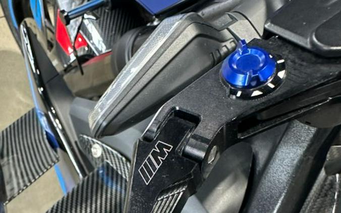 2024 BMW M 1000 R
