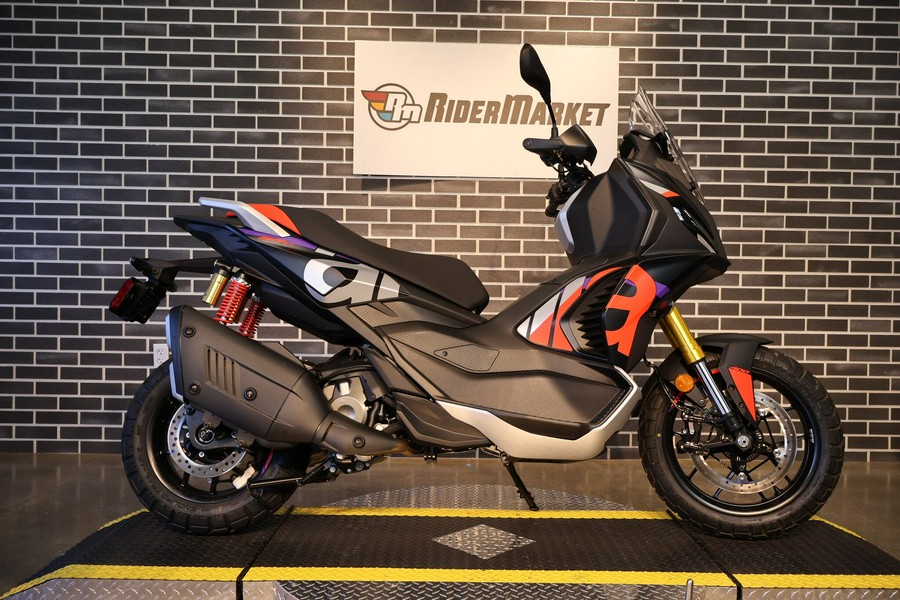 2027 Aprilia SR GT 400
