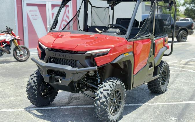 2026 Honda Pioneer 1000-5 Deluxe Hero Red