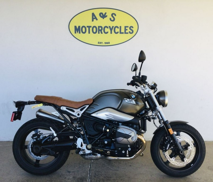 2023 BMW R nineT Scrambler Manhattan Metallic Matte