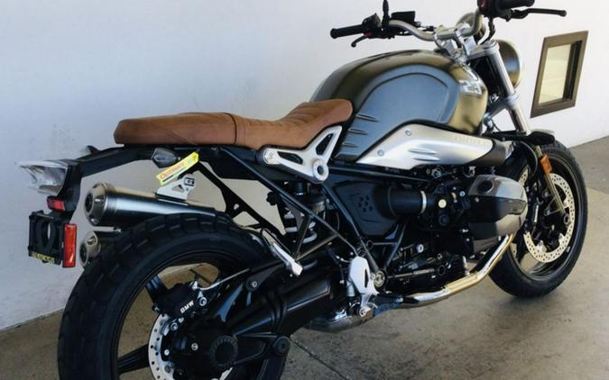 2023 BMW R nineT Scrambler Manhattan Metallic Matte