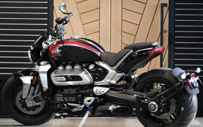 2024 Triumph Rocket 3 R Sapphire Black/Carnival Red/Silver Ice Rocket 3 R Sapphire Black