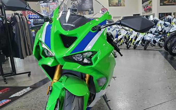 2024 Kawasaki Ninja ZX-6R 40th Anniversary Edition ABS