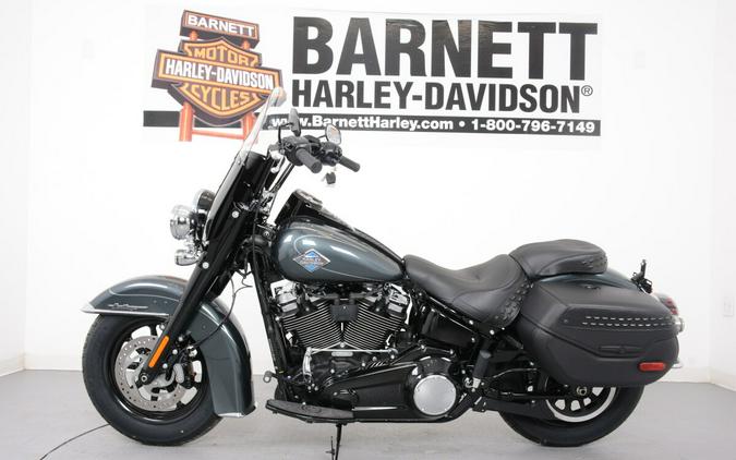 2025 Harley-Davidson FLHC Heritage Classic