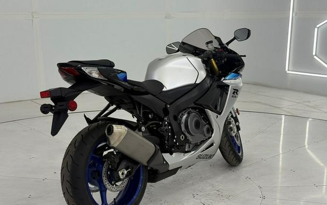 2026 Suzuki GSX-R750M6