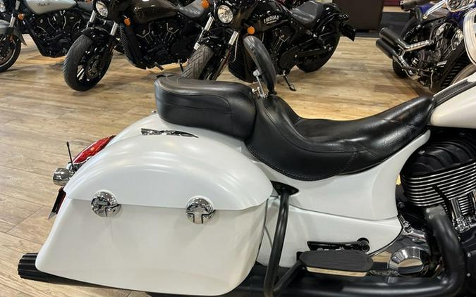 2017 Indian Chieftain White Smoke