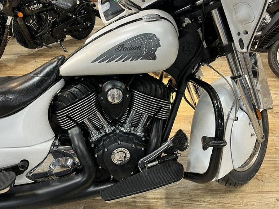 2017 Indian Chieftain White Smoke