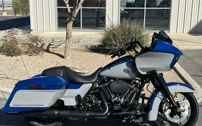 2023 Harley-Davidson Road Glide Special Review [120th Edition]