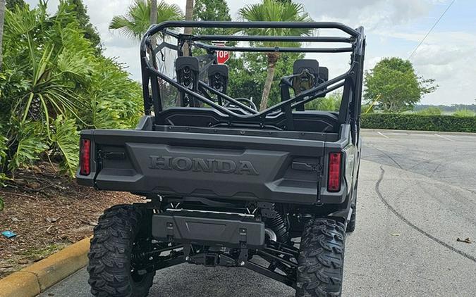 2024 Honda Pioneer 1000-6 Deluxe Crew