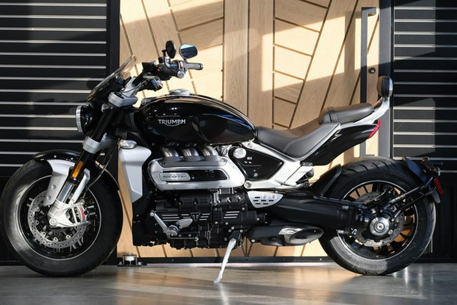 2024 Triumph Rocket 3 GT Sapphire Black