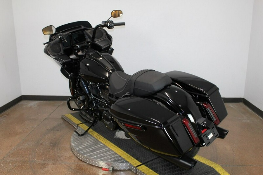 Harley-Davidson Road Glide® 2024 FLTRX 84409264 VIVID BLACK