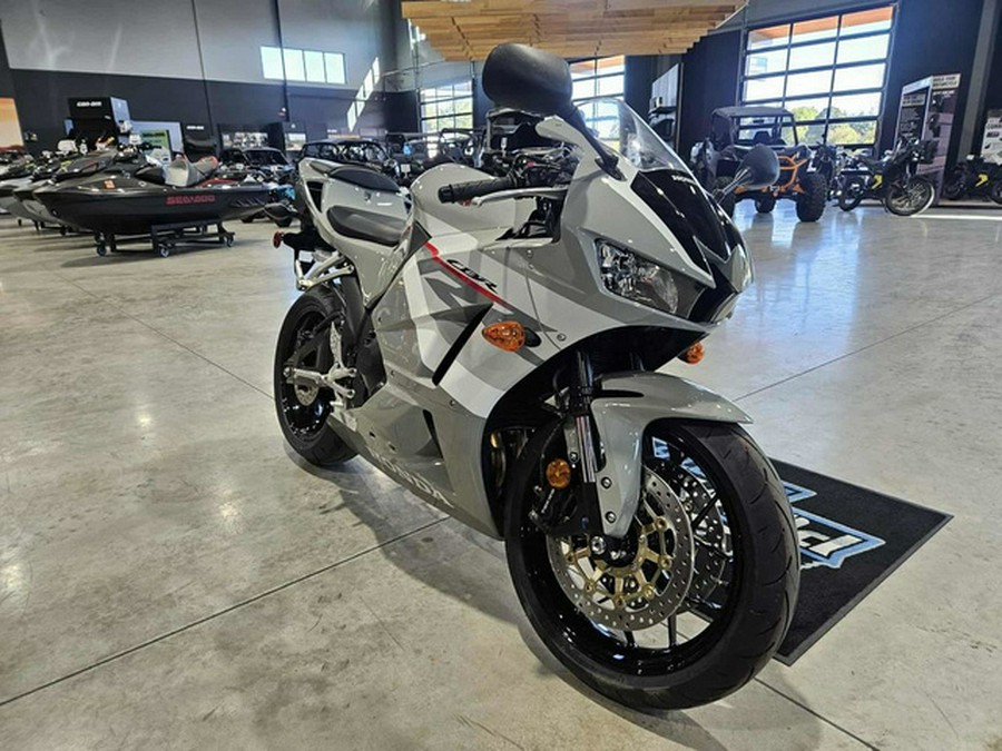 2026 Honda CBR600RR