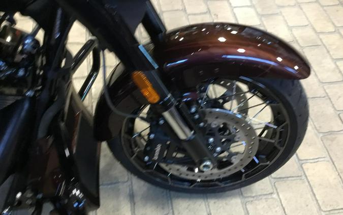2024 Harley-Davidson® CVO™ Street Glide® Copperhead
