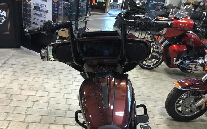 2024 Harley-Davidson® CVO™ Street Glide® Copperhead