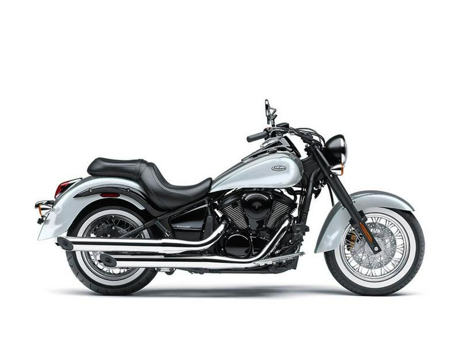 2024 Kawasaki Vulcan® 900 Classic