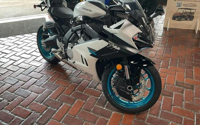 2025 CFMOTO 675SS