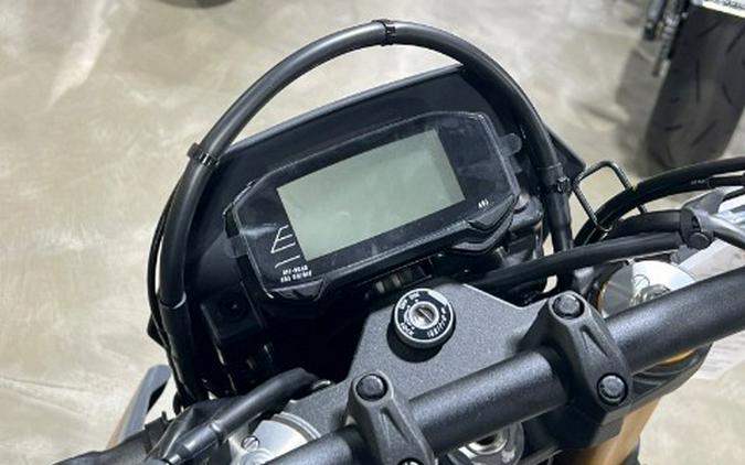 2025 Suzuki DR-Z4SM