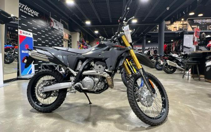2025 Suzuki DR-Z4SM
