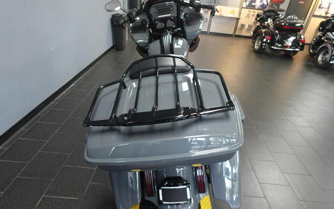2018 Harley-Davidson CVO Road Glide FLTRXSE