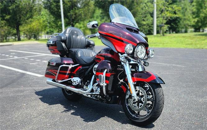 2017 Harley-Davidson CVO Limited