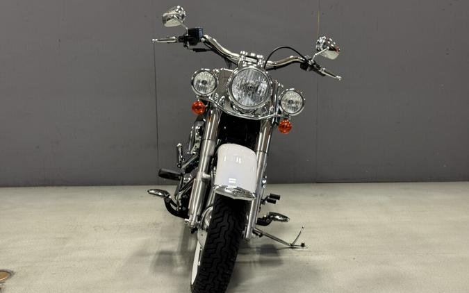FLSTNI 2006 Softail® Deluxe