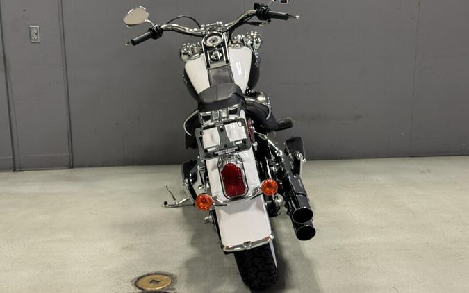 FLSTNI 2006 Softail® Deluxe