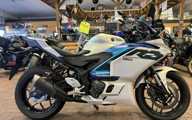 2025 Yamaha YZF-R3