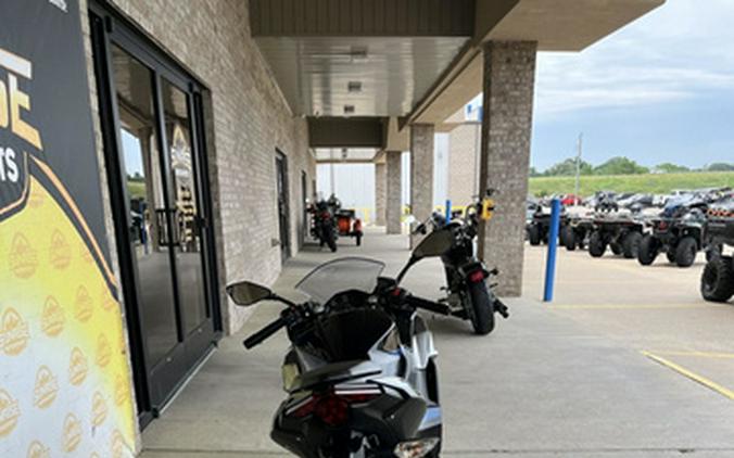 2025 Kawasaki Ninja 500