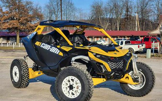 2024 Can-Am Maverick R X RS with Smart-Shox 999T DCT