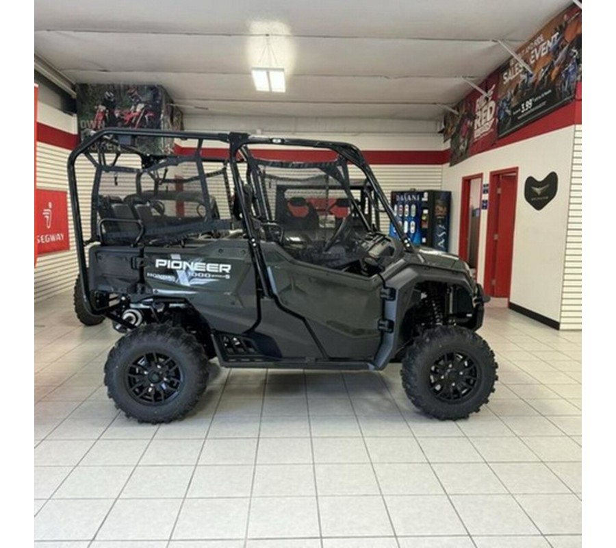 2024 Honda Pioneer 1000-5 Deluxe