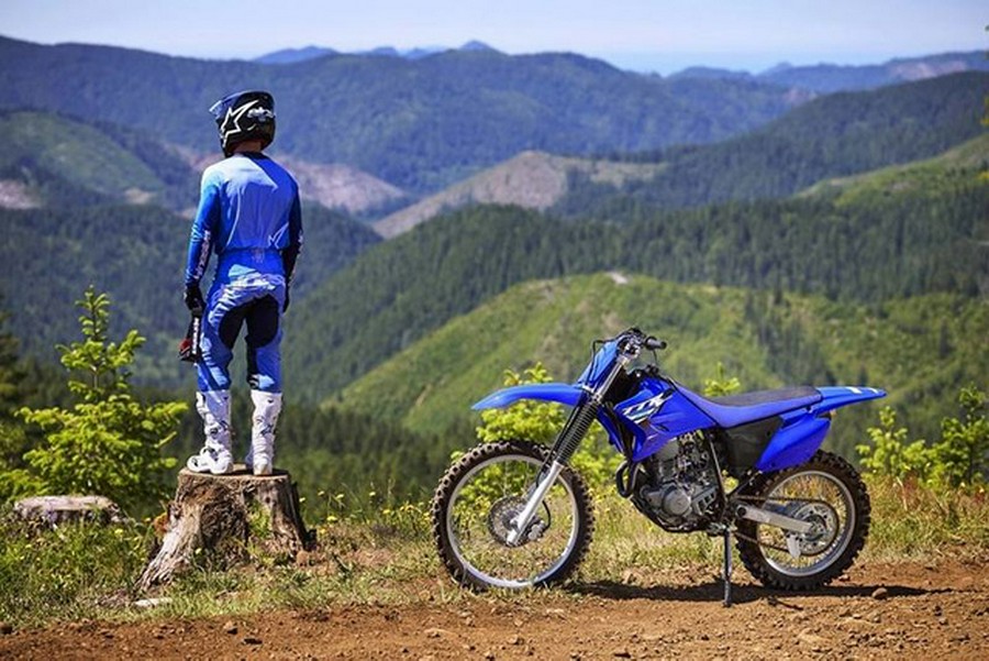 2025 Yamaha TT-R230 CA