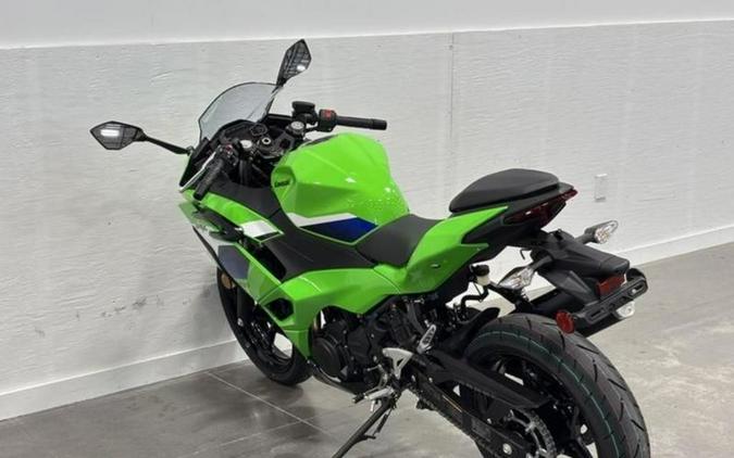 2026 Kawasaki Ninja® 500 SE ABS