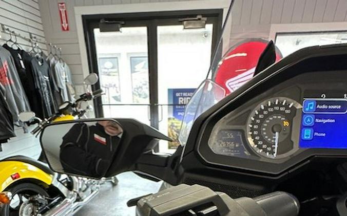 2024 Honda GOLDWING TOUR DCT