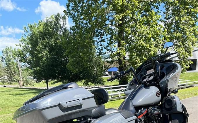 2018 Harley-Davidson CVO Road Glide w/ Tourpak