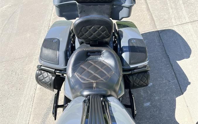 2018 Harley-Davidson CVO Road Glide w/ Tourpak