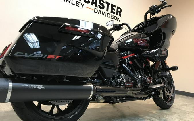 2024 Harley-Davidson CVO™ Road Glide® ST Raven Metallic FLTRXSTSE