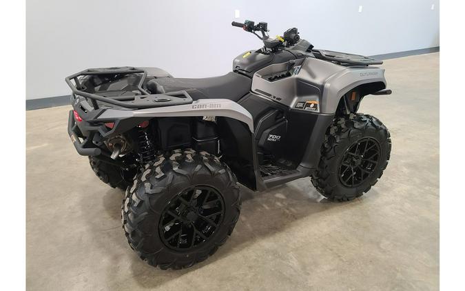 2026 Can-Am Outlander™ XT 700