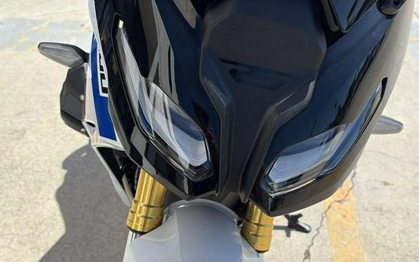2026 BMW R1300RS Inventory
