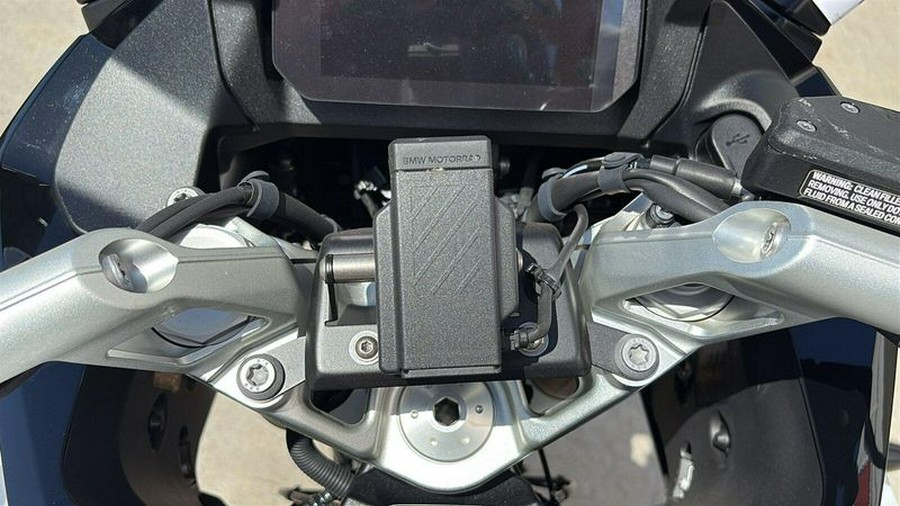 2026 BMW R1300RS Inventory