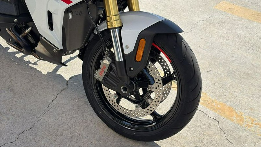 2026 BMW R1300RS Inventory